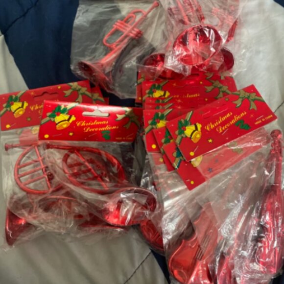 Vintage Christmas musical instruments decorations violin French horn trumpet - Picture 1 of 3